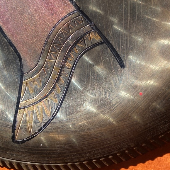 Regal Queen Nefertiti Gold and Black Decorative 9 inch Wall Decor. - Picture 5 of 7